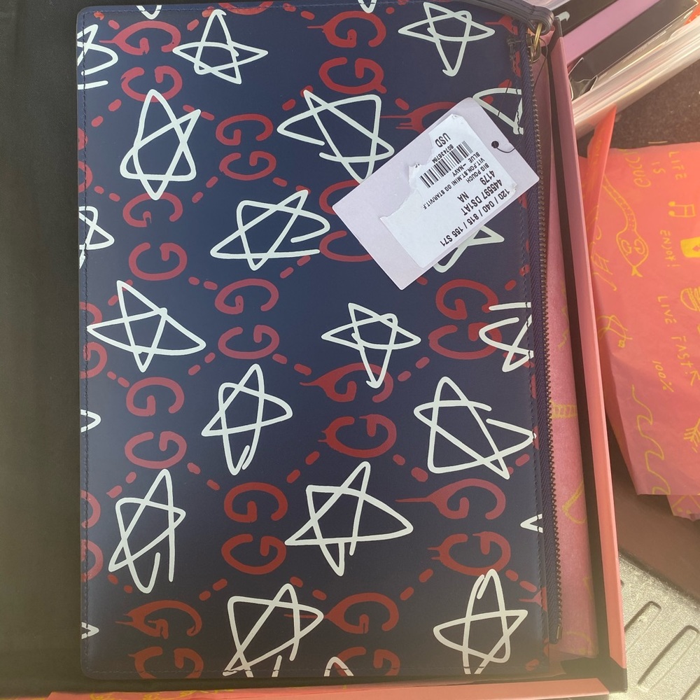 Gucci pouch